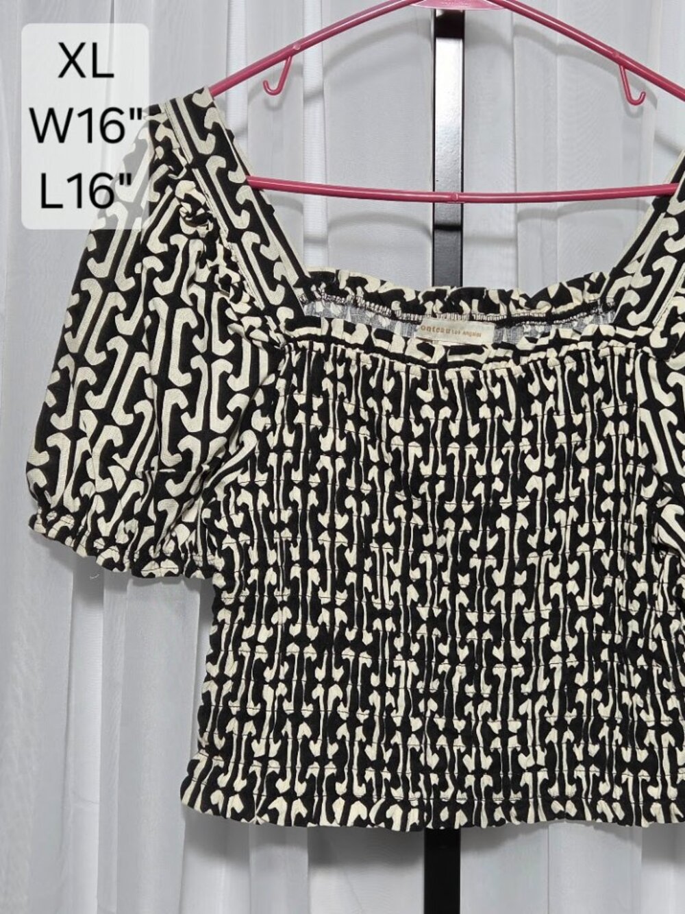 Monteau Los Angeles Black White Abstract Print Smocked Crop Top XL